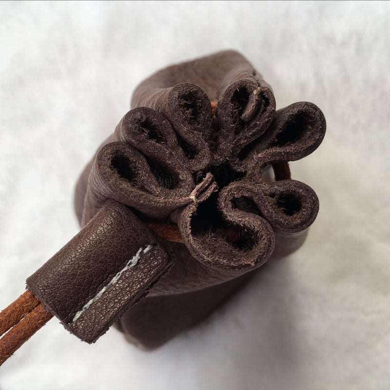 Analys CC Fantastic Workmanship Genuine Leather Drawstring Coin Purse (Coffee) - Image 3